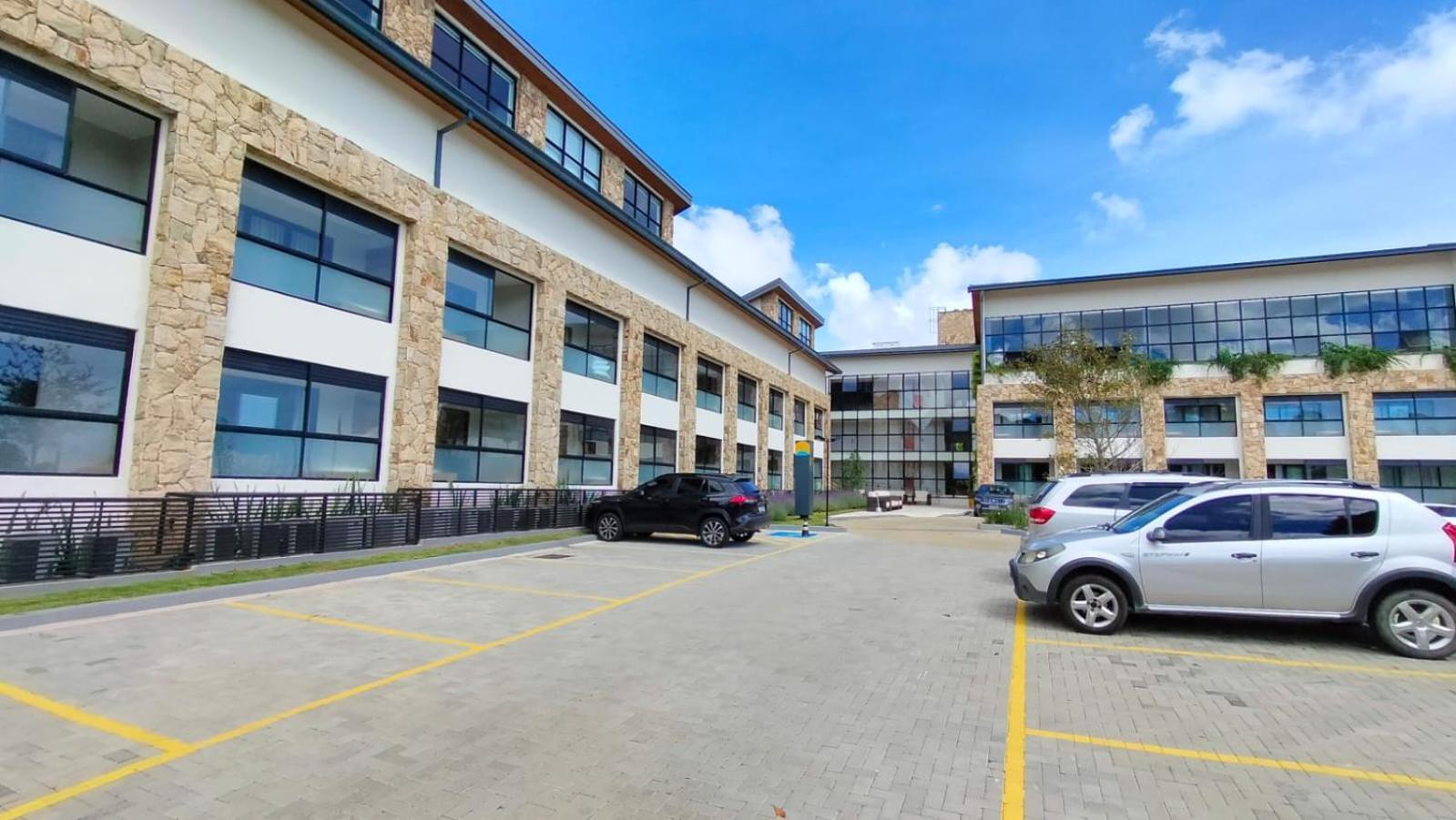 Wanderlust Experience Hotel Best Western Campos do Jordao Bagian luar foto