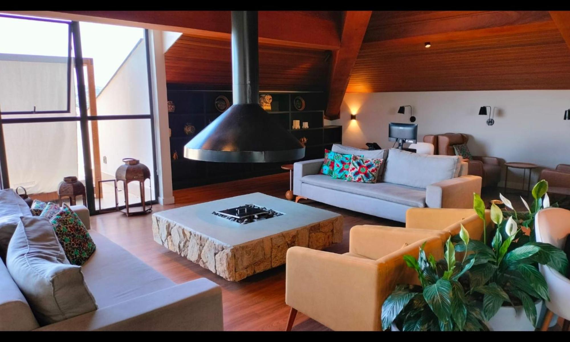 Wanderlust Experience Hotel Best Western Campos do Jordao Bagian luar foto